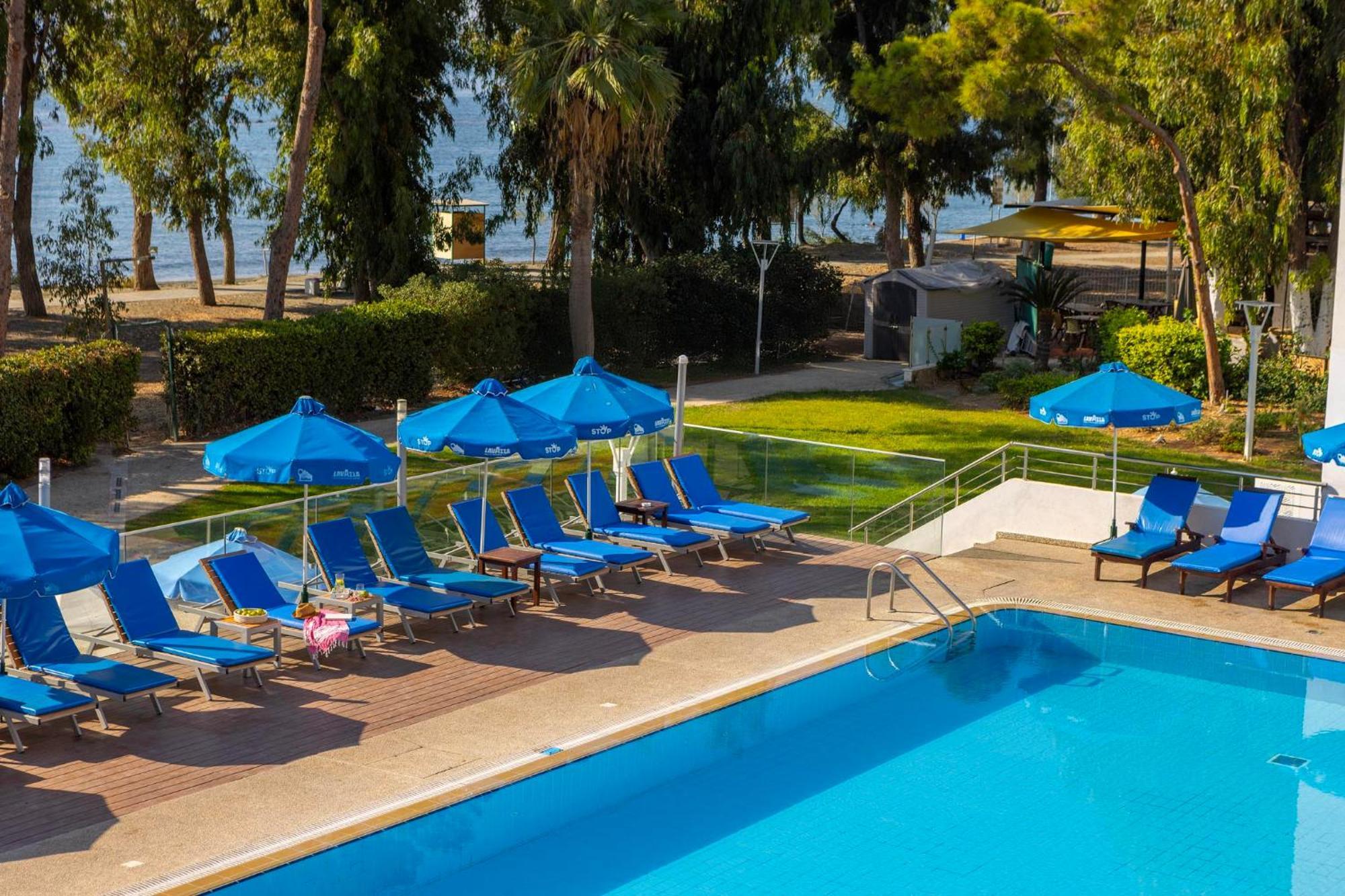 Park Beach Hotel ลิมาซอล ภายนอก รูปภาพ
