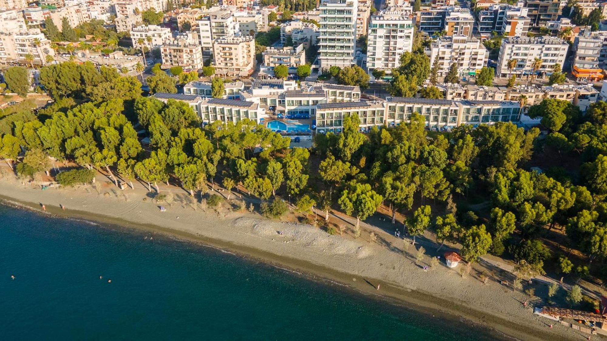 Park Beach Hotel ลิมาซอล ภายนอก รูปภาพ