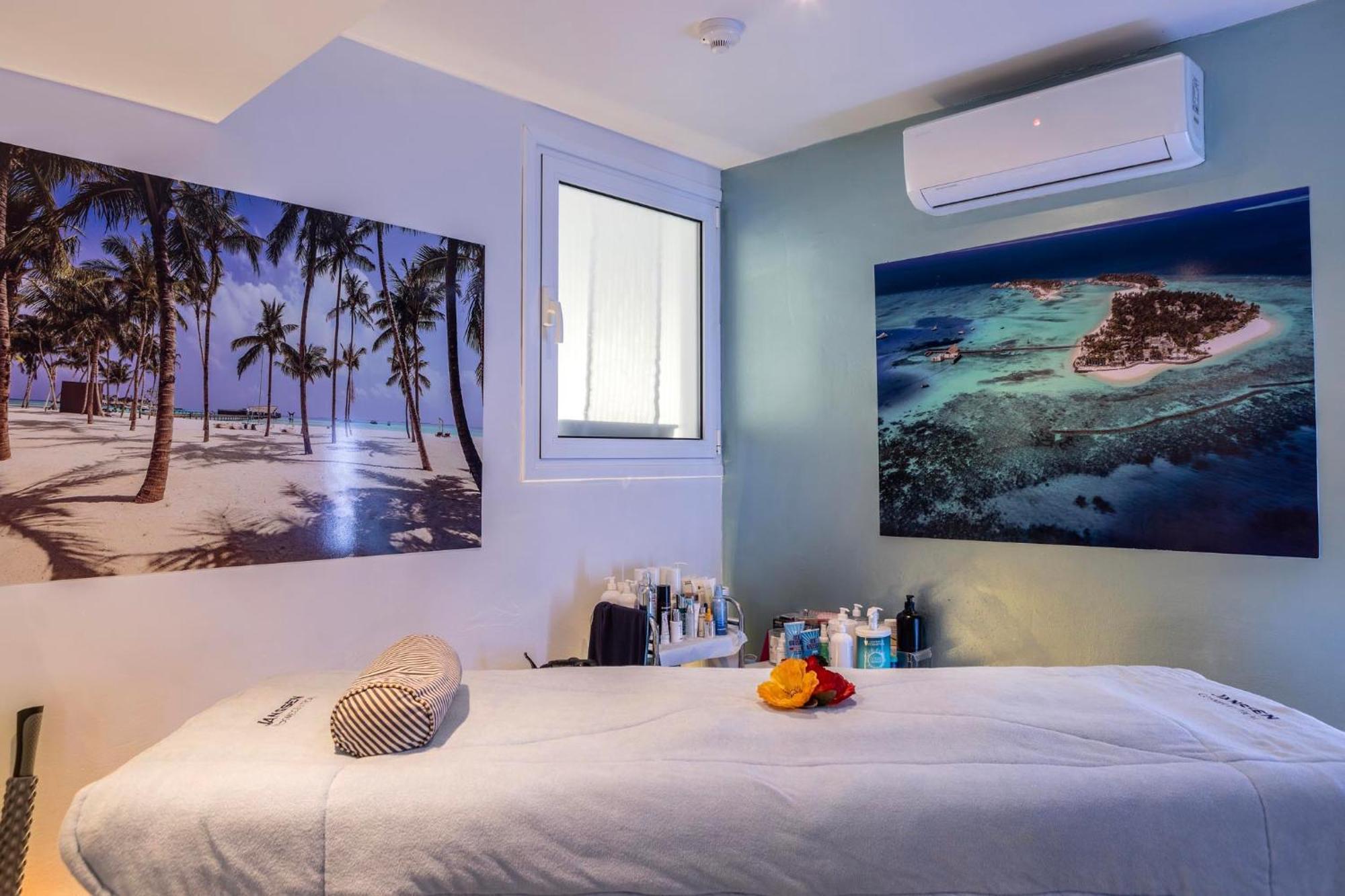 Park Beach Hotel ลิมาซอล ภายนอก รูปภาพ
