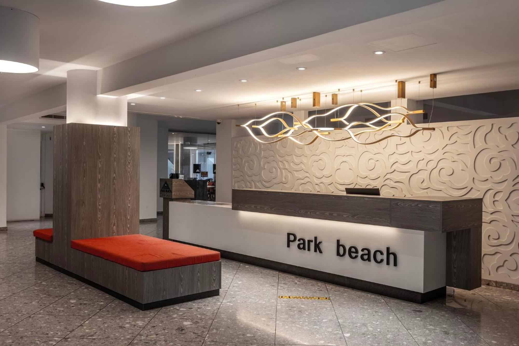 Park Beach Hotel ลิมาซอล ภายนอก รูปภาพ